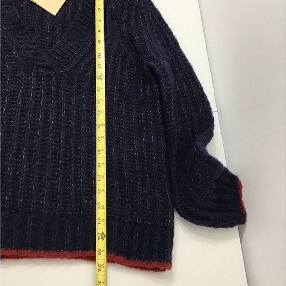 La Ligne Sweater Neutral Pullover Knit Navy Fuzzy Wuzzy V-Neck New Size Small - Picture 5 of 9